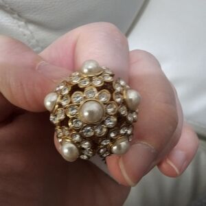 CBC Cubic Zirconia Floral Gold Ring, Size 7